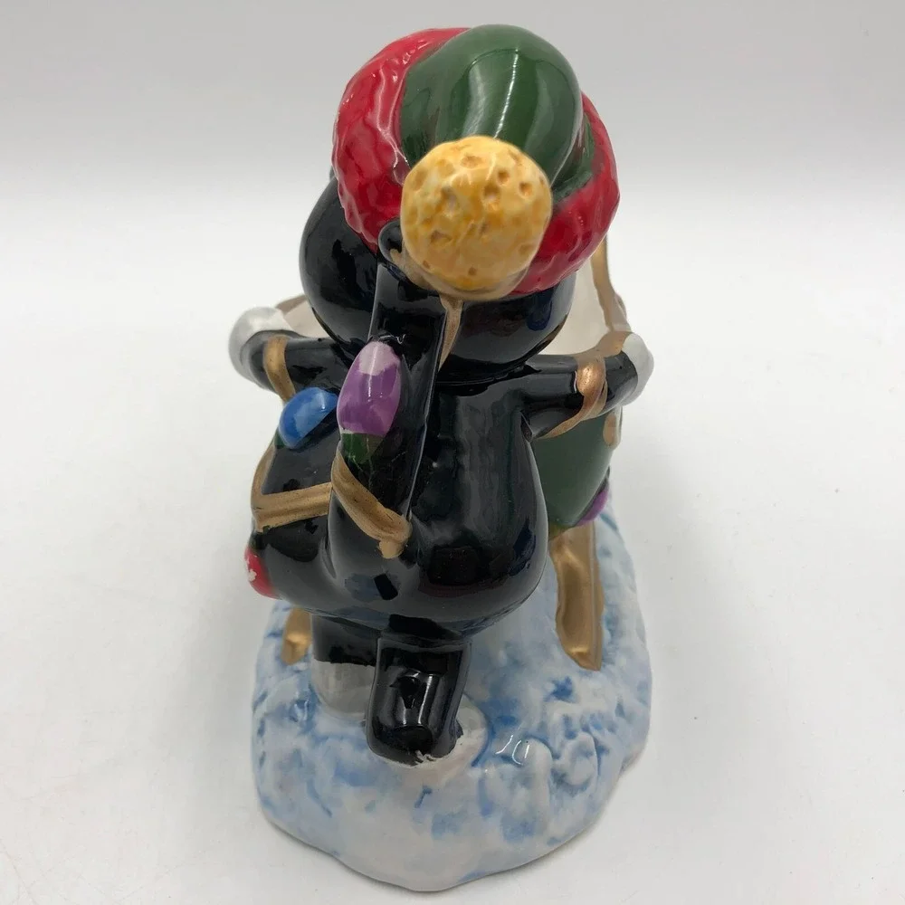 WCL Black Cat Sleigh Sled VINTAGE CHRISTMAS Winter CERAMIC BOWL PLANTER
